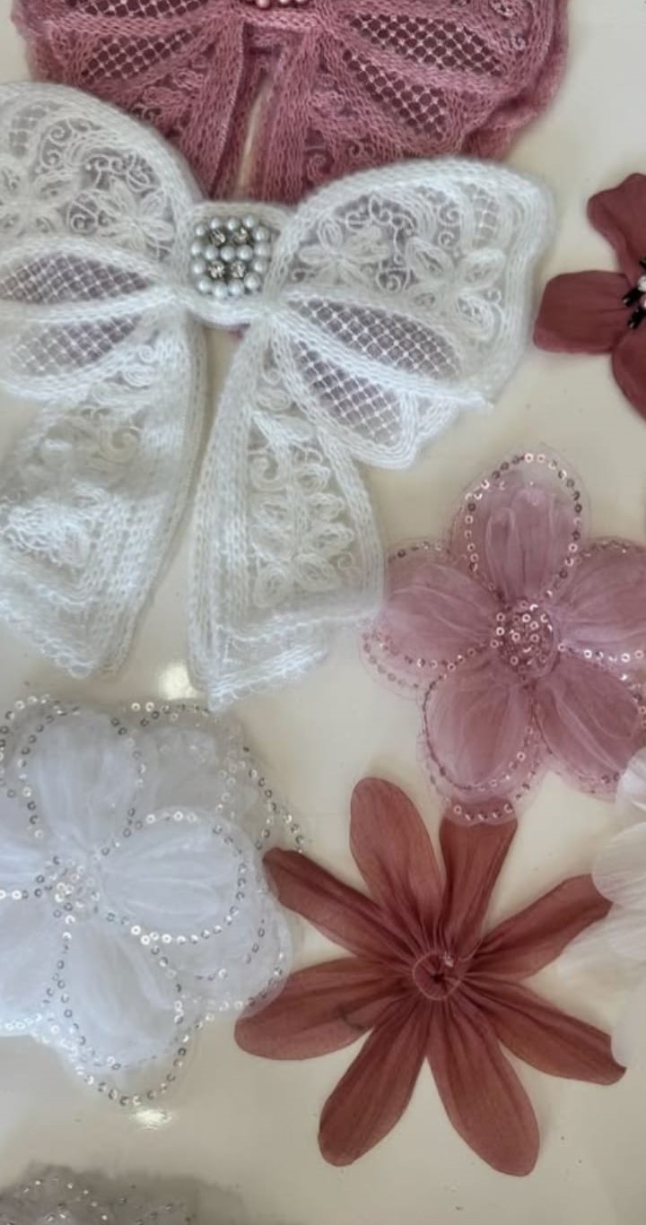 Bow Lace accessories